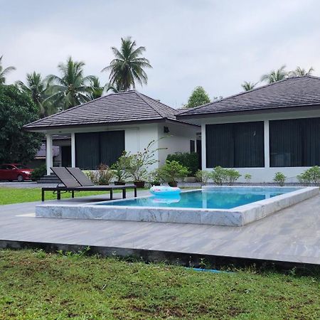 Suan Son Villa Koh Sa Nher สวนสนธิ์วิลล่า เกาะเสนอ Sha Сурат-Тхані Екстер'єр фото